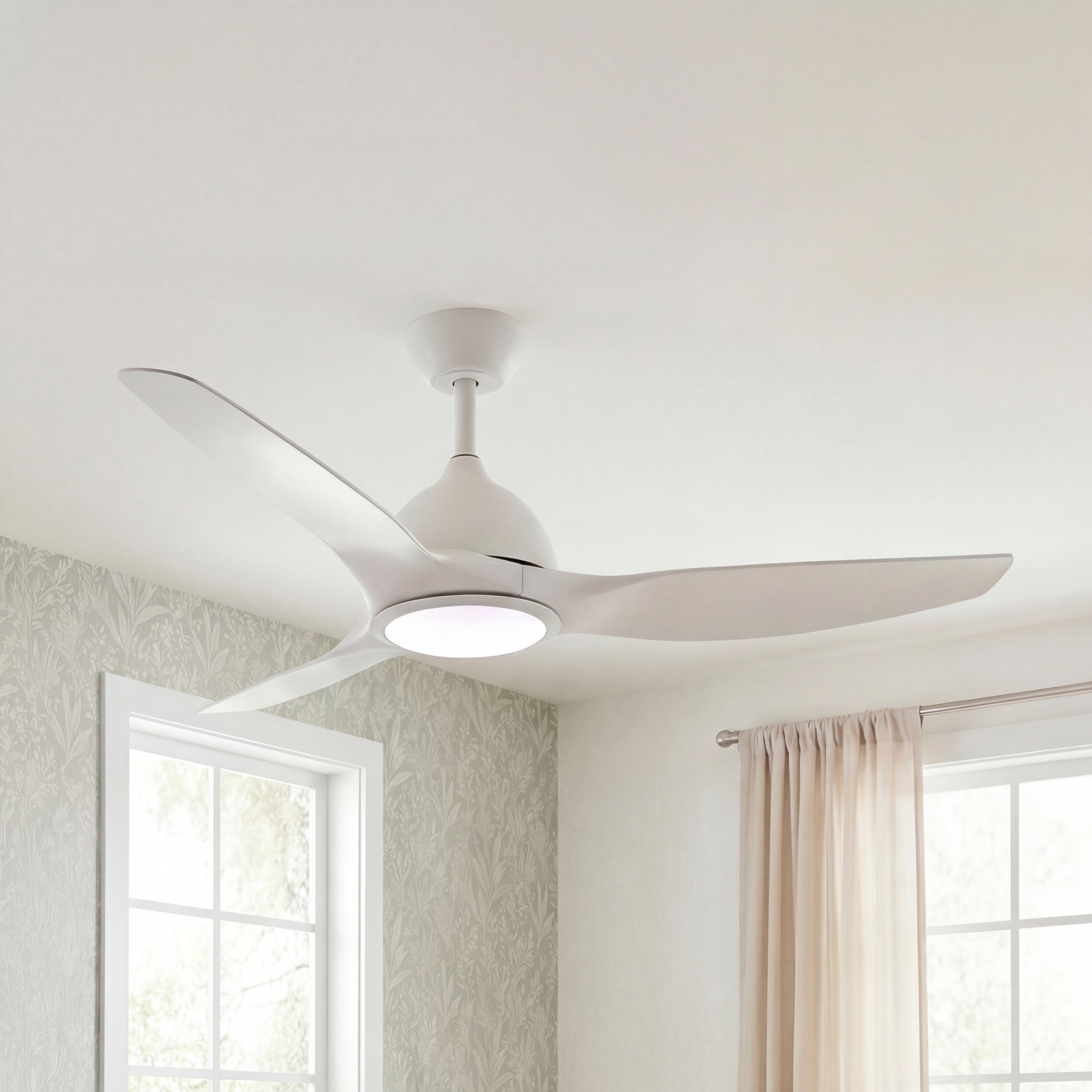Breeze White Ceiling Fan 52"