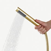 Nolan Outdoor Shower · Brushed Gold