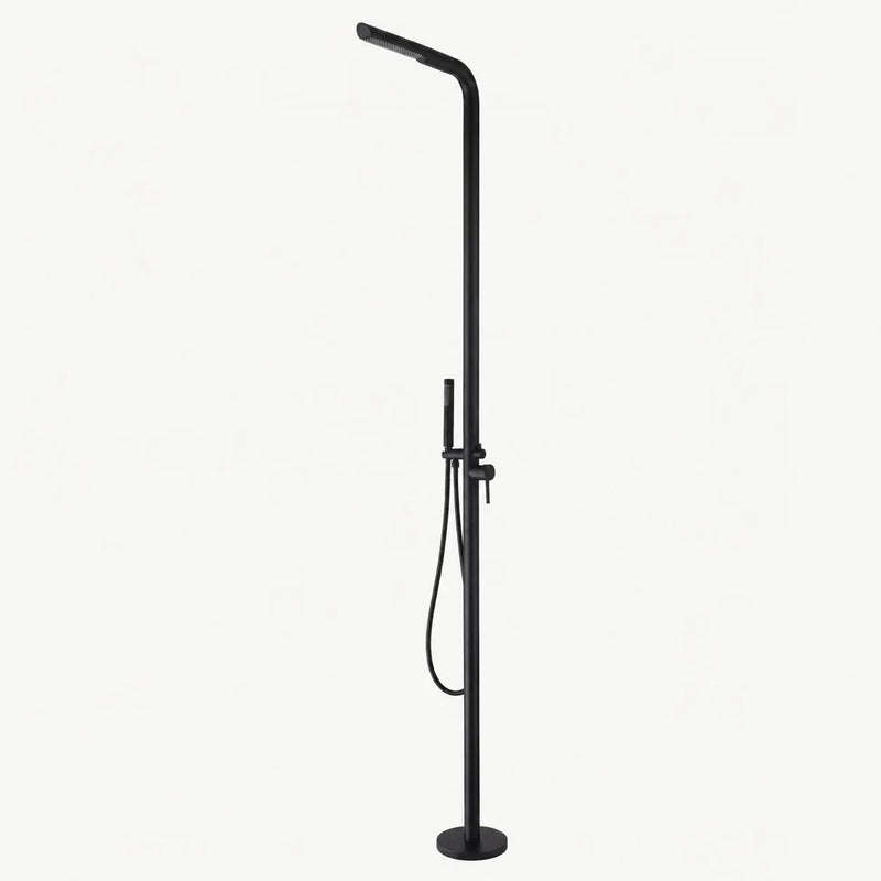 Leona Outdoor Shower · Matte Black