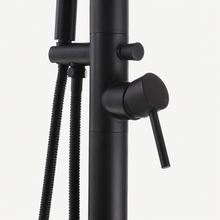 Maya Outdoor Shower · Matte Black