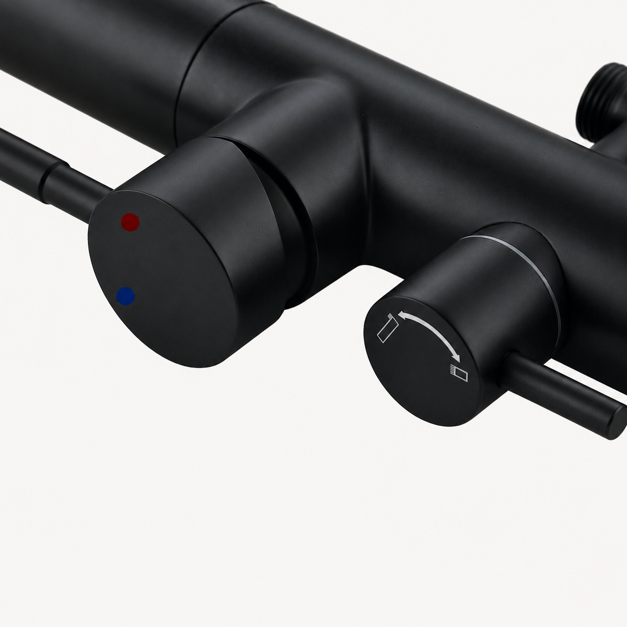 Mila Outdoor Shower · Matte Black
