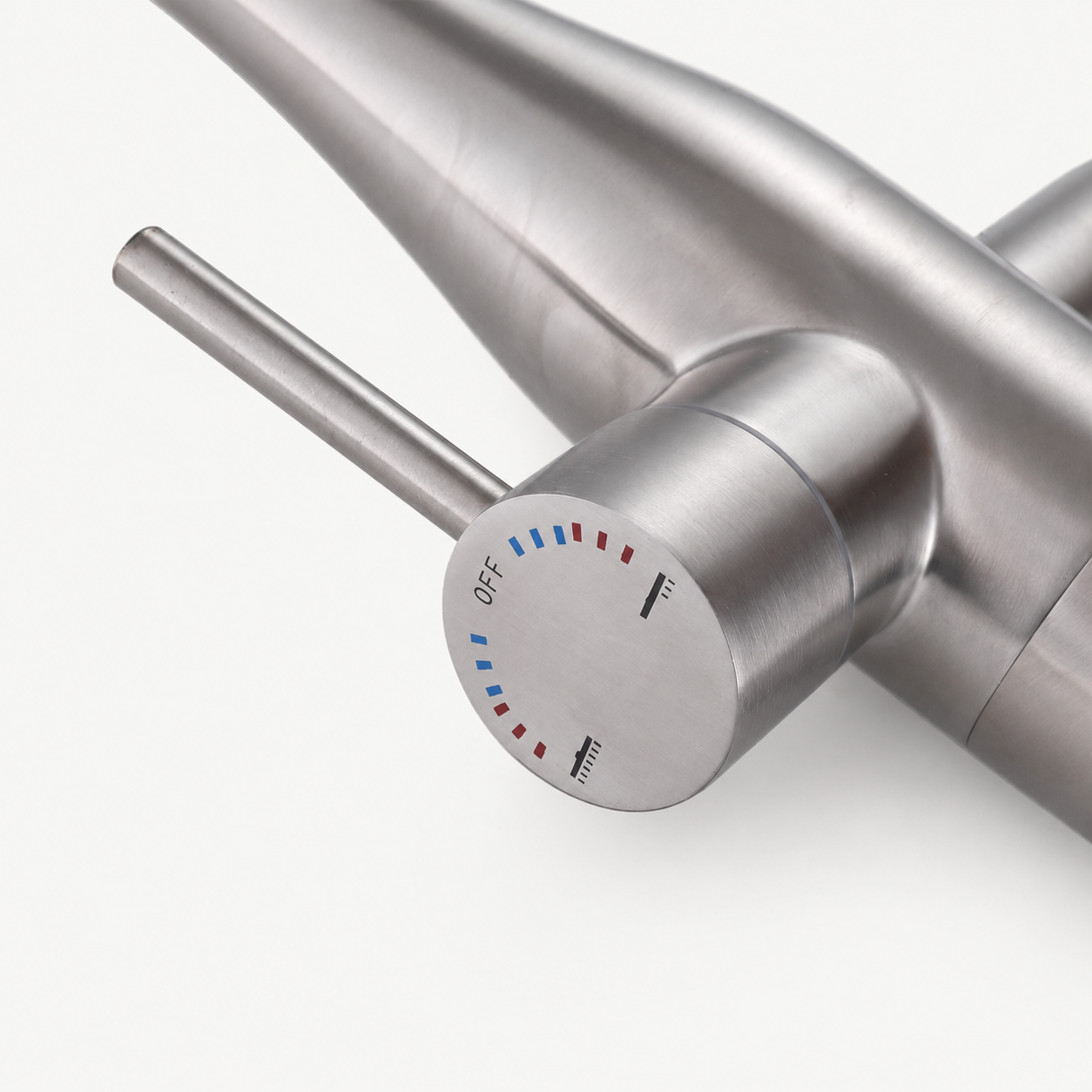 Cora Outdoor Shower · Brushed Silver