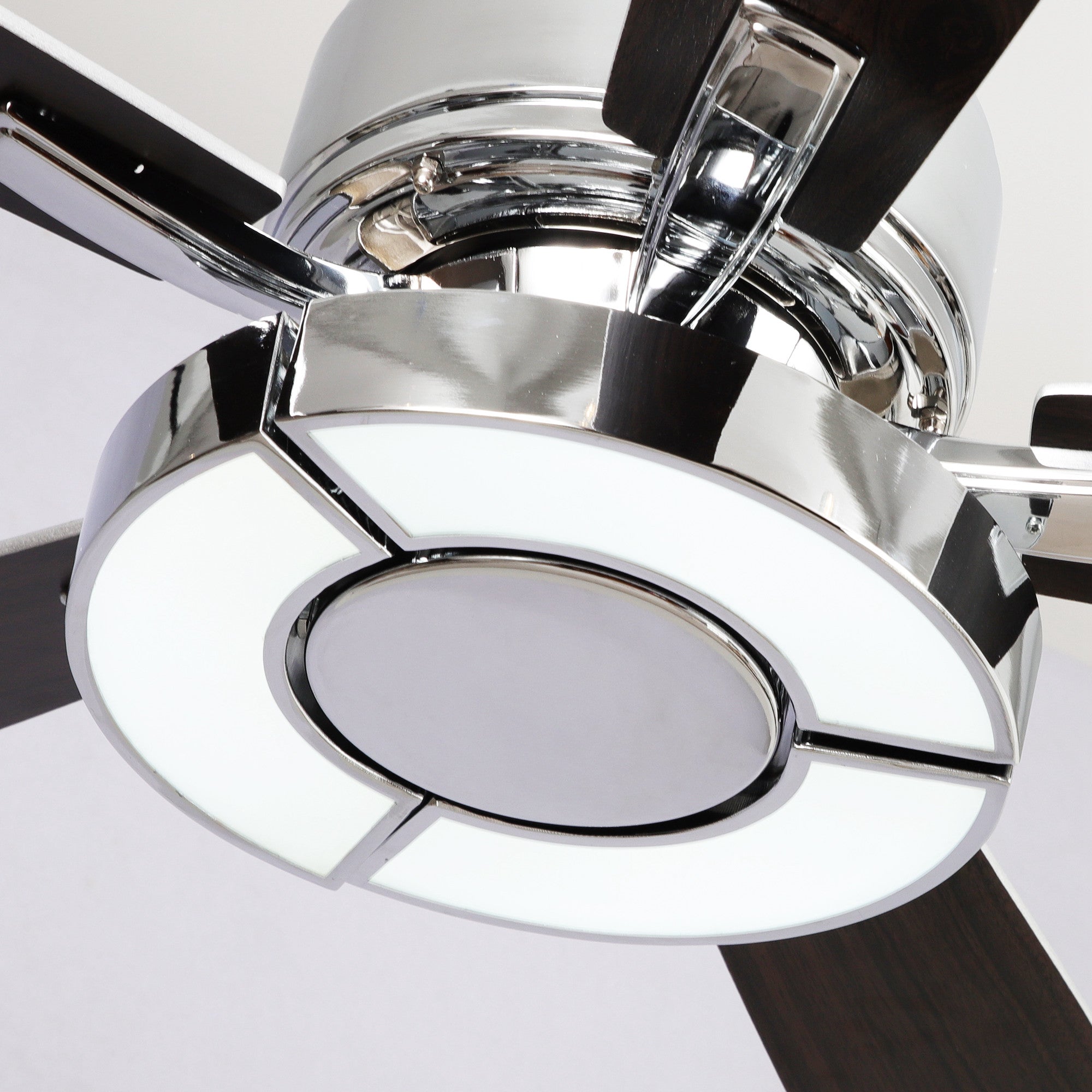 Vendome Ceiling Fan with Light 52"