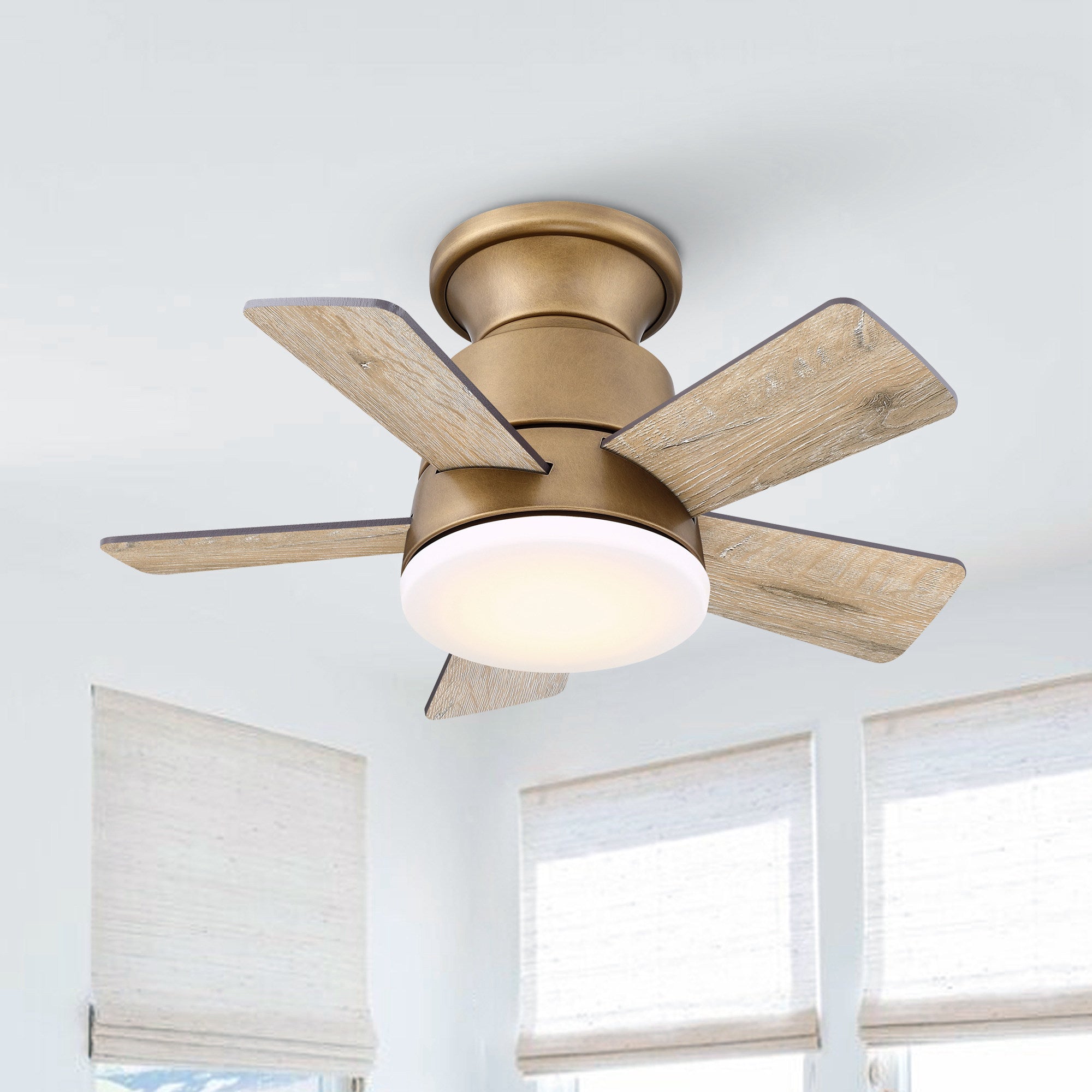 Farmhouse Iron Mini Fan 24B